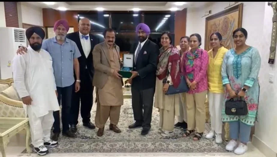 Sikh leaders from the United States of America met with their counterparts from Pakistan’s ministries of home affairs and planning