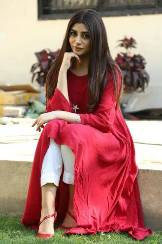 Rising star, Zoya Nasir
